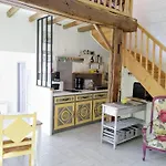 펜션 La Boulangerie Au Moulin Neuf Saint-Aubin-Des-Bois (Calvados)